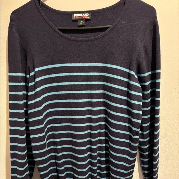 Winter Sweater size XL. - Picture 1 of 4